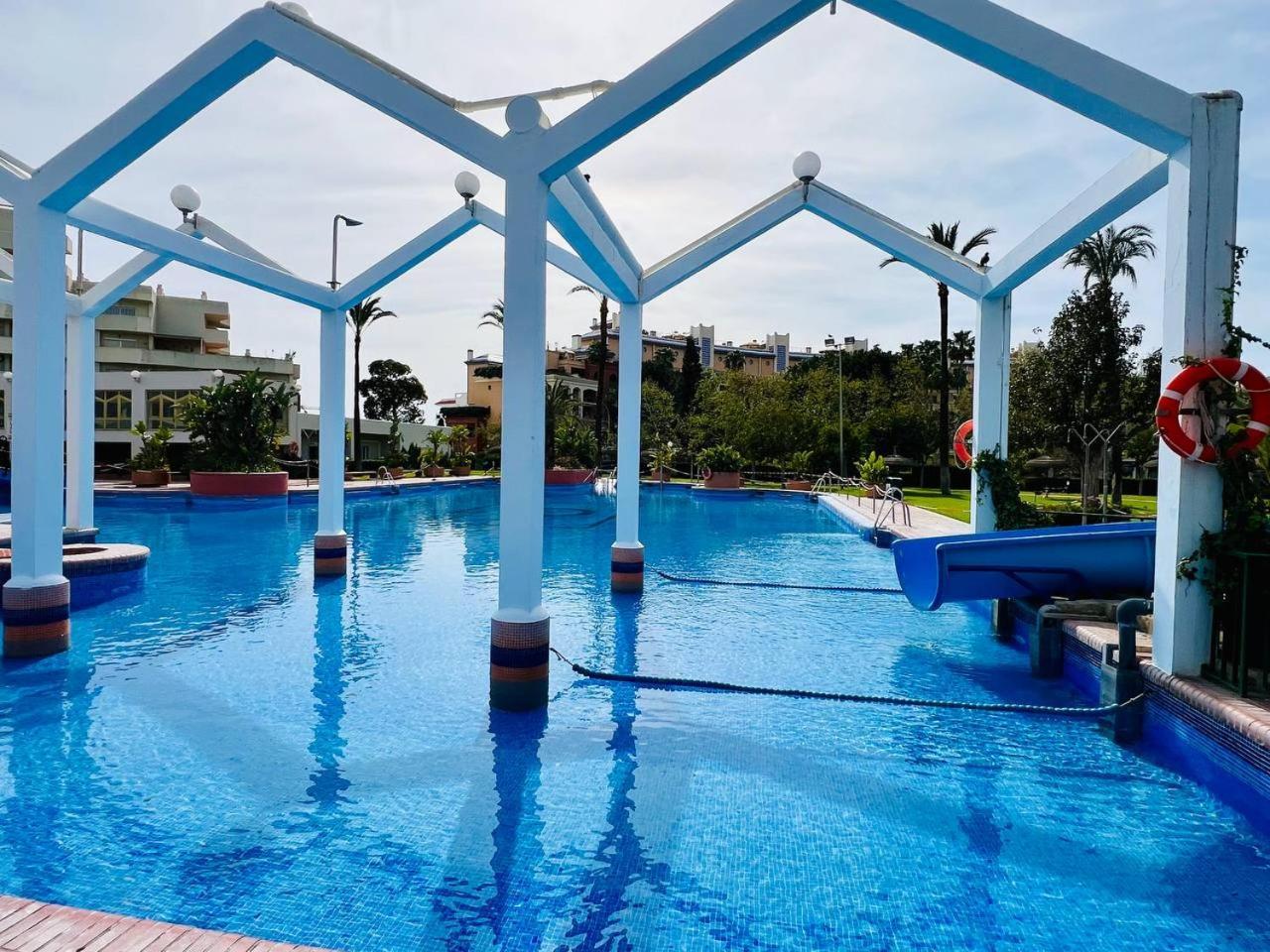 Benal Beach, Benalmadena, Costa Del Sol Exterior photo